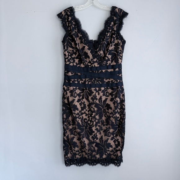 Tadashi Shoji Lace & Tulle Sheath Dress 6 Navy Nude Cocktail Party Wedding Guest - Picture 2 of 15